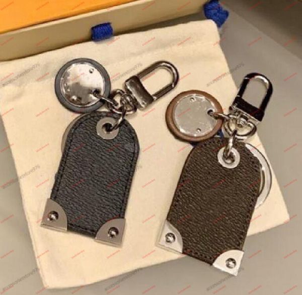 2022 Cuir Lettre Impression Porte-clés de haute qualité en métal fait à la main unisexe mode porte-clés couple pendentif punk porte-clés bijoux cadeau