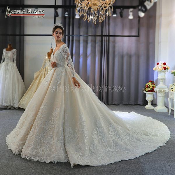 2022 Champagne clair col en V cristal dentelle robe de bal robes de mariée musulman manches longues dos ouvert grande taille robe de mariée vraies photos BC10219