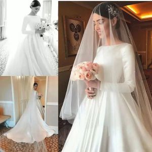 2022 Robes de mariée à manches longues Une robe de mariée une ligne Scoop Necd Made Sweep Train Plus Taille Dubaï Buttes recouvertes d'arabe Vestido de Novia 403 403