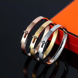 2022 Love Screw Bracelet 5.0 Designer Bracelets Bangle bijoux de luxe femmes Acier au titane Alliage Plaqué Or Artisanat Or Argent Rose Ne se décolore jamais Non allergique -Or