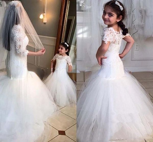 2022 Preciosos vestidos para niñas de flores para bodas Cuello en V Tul Hasta el suelo Sirena sin espalda Vestidos de dama de honor junior para niñas Imagen real