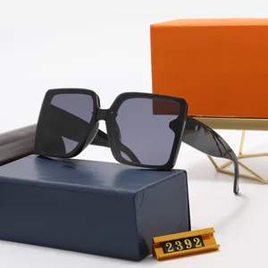 2022 Marque de luxe Cadre surdimensionné Lunettes de soleil Gradient lens Mode Design classique carré Pour Hommes Femmes lunettes de soleil uv400 2392