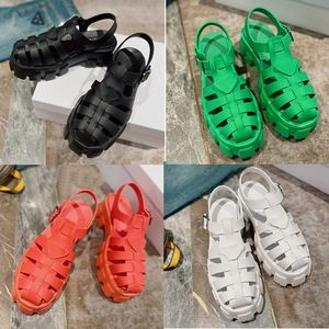 2022 Luxe Designer Sandals Dia's Dames Dames Zomer Schuim Rubber Loafers Muller Beach Footwear Beach Platform Gear Hollow Gevlochten Teen Roma Schoenen met Doos 35-41