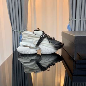 2022 Luxe designer schoenen eenhoorn low-top trainers sneakers neopreen lederen mannen vrouwen buiten platform casual schoenparen trainers maat 34-46