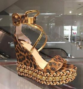2022 Luxe dame s schoenen voor dames chocazeppa sandaalwedge parels vrouwen enkelband sandalen feest trouwjurk4137189