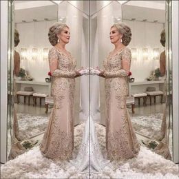 2022 Luxury Mother of the Bride Dresses V Cuello mangas largas Aplique de encaje con cuentas de tamaño grande Vestido de noche Vestido de boda 2232