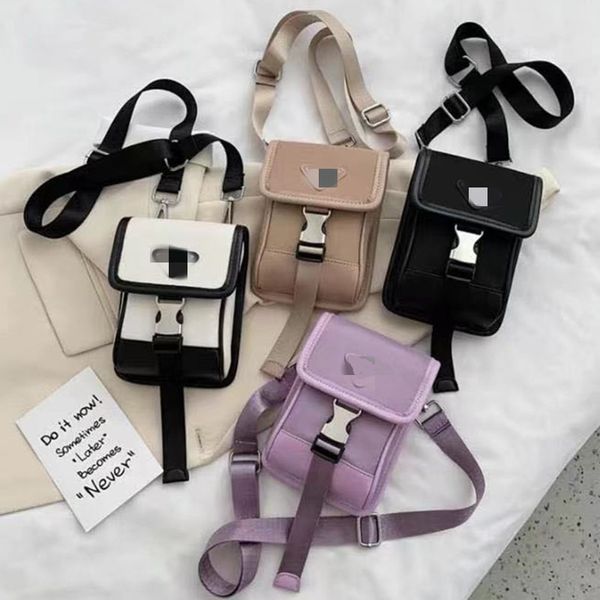 2022 luxe femmes porte-clés téléphone portable sac femmes barre transversale mini sacs longue chaîne