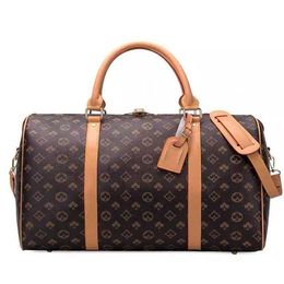 2022 men duffle bag women travel bags hand luggage luxury designer travel bag men pu leather handbags large cross body bag totes 55cm