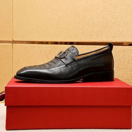 2022 hommes chaussures habillées mode marié chaussures de mariage formel en cuir véritable Oxfords hommes marque affaires décontracté mocassins taille 38-47 mkjkkk00002