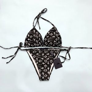 Bikini de venta caliente Traje de baño de moda para mujer EN Stock Traje de baño Vendaje Trajes de baño sexy Almohadilla sexy Tow-piece 8 Estilos Tamaño S-XL 363932