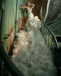 Robe de mariée sirène à volants à plusieurs niveaux, longue traîne perlée, robe de mariée de luxe arabe saoudien, 2022, 240R