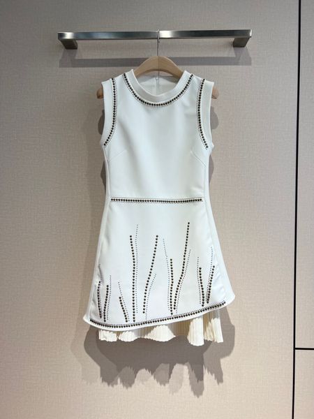 2022 Milan Nouveaux produits Robes décontractées sur le plateau de la mode couture belle robe mince