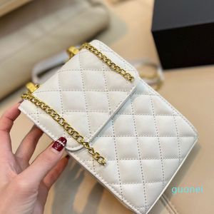 2022 Mini Flap Phone Bag Premium Lambskin Classic Acolchado Diamante Oro Cinco Cadena de metal con colgante Crossbody Bag Ladies Designer Luxury Ha