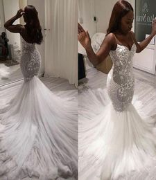 2022 Robe de mariée sirène sud-africaine moderne robe de mariée sexy col en V bretelles spaghetti motif en dentelle tulle longue robe de noiva2259841