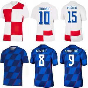 2024 Modric Croatie Soccer Jerseys Perisic Lovren Majer Kovacic Kramaric Football Shirts Mens Brozovic Vlasic Pasalic Bumimir Uniforme Team Kid Kit Kit