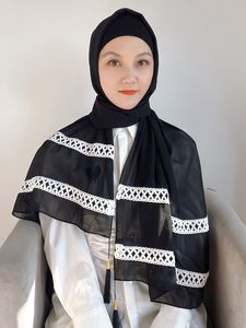 2022 musulman en mousseline de soie gland Hijab châles avec écharpe en dentelle blanche femmes couleur unie tête enveloppes femmes Hijabs foulards dames
