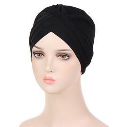 2022 Moslimvrouwen Twisted Knot Chemo Caps Haarverlies Indiase hoeden voorhoofd Kruis gevouwen hijab dame geplooide motorkap kopschakel sjaalomslag
