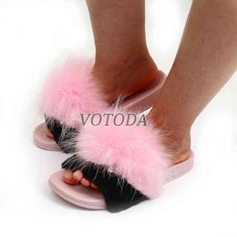 2022 Nouveaux arrivages Fluffy Fur Slides Femmes Real Fox Fur Slippers mignon Cartoon Sandales drôles Furry Amazing Rabbit Fur Shoes Woman G220518