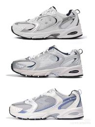 2022 Nouvelles chaussures d￩contract￩es avec des chaussures de sport 530 blanc noir gris jaune filet basketters taille 36-45