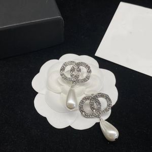 2022 Nieuwe Kristal Witte Hars Hanger Charm Oorbellen Aretes Orecchini Vrouwen Bruiloft Merk Designer Sieraden Met Doos