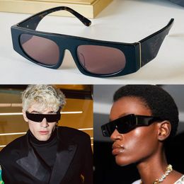 2022 Nieuwe bril zonnebril dames metalen letter verbinden Logo merkontwerper hiphop rechthoek zonnebril vrouwelijke futuristische club gepolariseerde bril