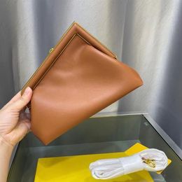 2022 nouvelle mode dames robe de soirée messager sac à bandoulière Designer mode femmes de haute qualité en cuir véritable poche titulaire de la carte portefeuille top qualité