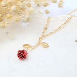2022 Nuevo collar de rosas vintage colgante de cadena larga collar simple otoño invierno joyería para mujeres regalo de San Valentín