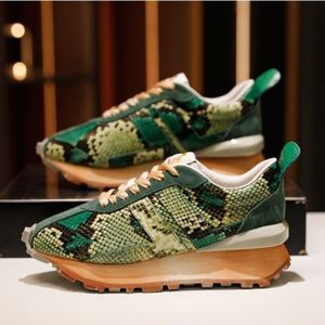 2022 neue Mode Frauen Turnschuhe Leopard Print Leder Dicken Boden Erhöht Turnschuhe Casual Bequeme Sport Schuhe für Damen
