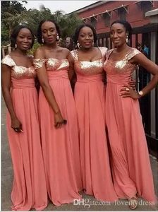 2022 NOUVEAU !!! Robes de demoiselle d'honneur pailletées de corail scintillant pas cher longue en mousseline de soie Empire plage hors de l'épaule avec manches robe de soirée de bal