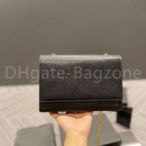 2022 Nieuwe high -end cross body dames designer ketting handtas mode zwart koehide schoudertas grote capaciteit