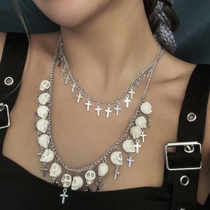 2022 Nieuwe gelaagde Cubaanse Link Ketting Ketting Set voor Vrouwen Y2K Butterfly Skull Cross Pearl Multilayer Silver Punk Grunge Sieraden Accessoires Geschenken voor Dames