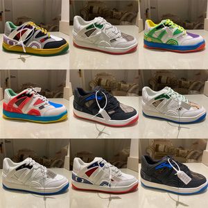 2022 Nuevo deporte de lujo Zapatos casuales Canasta Zapatillas bajas Diseñador Baloncesto Mujeres Hombres Entrenadores Corredores Zapato Moda Cómodo con tamaño de caja 35-46