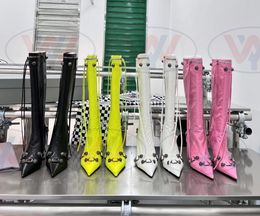 2022 nouvelles bottes de moto à clous en métal Rivet Boot fermeture à glissière latérale le plus beau style pop de l'année tous les 4 couleurs tendance mode Taille 35-41