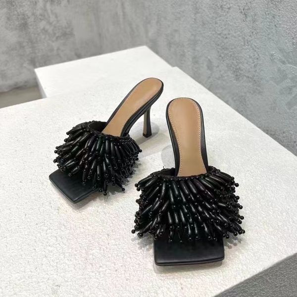 2022 Nouveau modèle Europ Classic Pantoufle pour femme Sandales à talons hauts Couleurs de fruits grossiers Luxuryr Daim Femme Chaussures en cuir Pantoufles à talons Sexy plus de couleur