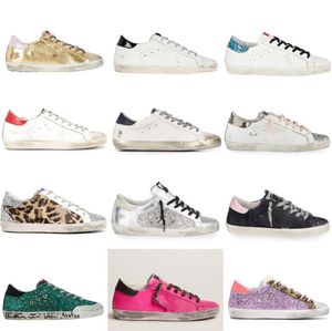 2022 New Retro Golden Super star Sneakers Femmes classique Blanc Do-old Dirty rose chaud léopard python Glitter matériel étoile noire Designer Chaussures