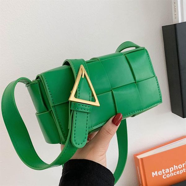 2022 Nuevos bolsos de hombro Tendencia de moda Bolsa de almohada tejida Cheaps Green Crossbody Bag Minority Design Monedero para mujer Whole307J