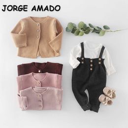 2022 Nieuwe lente baby meisjes jongens sets lange mouwen ronde kraag trui cardigan + bodysuit + romper + t-shirt kinderen outfits E6024 G1023