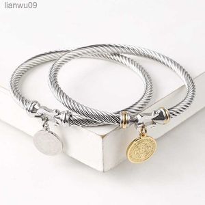 2022 Nouveau Modèle En Acier Inoxydable Étiquette Suspendue Bracelet En Métal Femmes Rouille Bijoux Charm Ball Party Accessoires De Mode Cadeau L230704