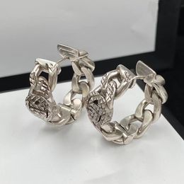 2022 Nouvelles Boucles D'oreilles Mode Lumière De Luxe Marque Designer Classique Simple Rétro Boucles D'oreilles Fête De Mariage Saint Valentin Cadeau De Noël Excellente Qualité Bijoux