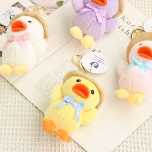 Jouet animaux en peluche de 10Cm, pendentifs de canard mignon, poupée en peluche, chapeau de paille mignon, canards jaunes, sac, pendentif, porte-clés, nouvelle collection 2022