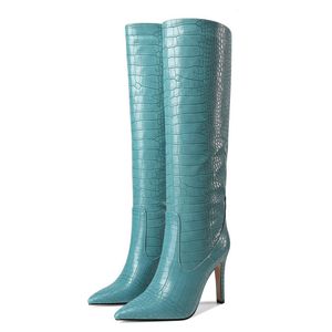 2022 Nouveau style Lady Femmes Bottes au genou en cuir de mouton Mode Talons hauts pointus Pillage Toe Knight Booties Casual Party Dress Chaussures Peluche Serpent Pierre Taille 34-43