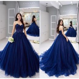 2022 Nieuwe Sweetheart Ball Gown Prom Quinceanera jurk Vintage marineblauw kanten applique baljurk formeel zoet 15 feestjurken b0606x1 199s