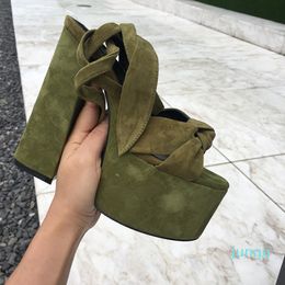 2022-New Tribute Patent Soft Leather Platform Sandals Sandales à talons hauts à talons T-strap Lady Ankle Strap Chaussures Escarpins 14.5cm