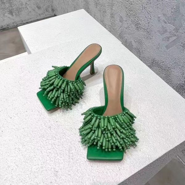 2022 nouveaux types de pantoufles pour dames modèle Europ Luxury Slide Summer Fashion Wide Flat Slippery With Thick Sandals Slipper Women's Designer Shoes talon plus de couleurs