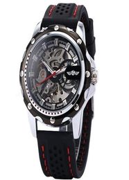 2022 NOUVEAU gagnant Black Rubber Band Automatic mécanique squelette Watch For Men Fashion Gear Wrist Watch Reloj Army Hombre Horloge4763143
