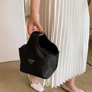 2022 Nouvelles femmes Designers de luxe Sacs de soirée sac à main sac à main