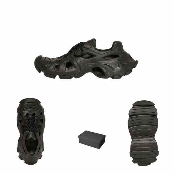 2022 Zapatos casuales más nuevos Zapatillas de espuma Runner Sandalias HD Lace-Up SNEAKER Caucho Verano Diseñador Playa Moda Entrenadores Triple Zapatos 39-44 W2GF #