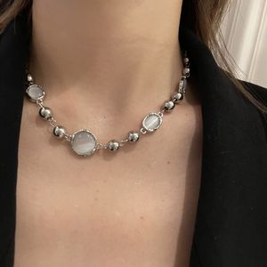 2022 Diseño de nicho Collar de cuentas de piedras preciosas de lujo Cadena de clavícula Mujer Super calidad Cadenas de cuello Accesorios