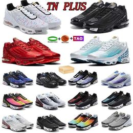 2022 OG Hommes Tn Plus Chaussures Noir Blanc Durable Néon Vert Hyper Pastel Bleu Bourgogne Oreo Femmes Baskets De Mode Chaussures De Sport En Plein Air 36-45