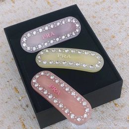 P merkletters designer haarclip haarspeldjes luxe glanzende diamant acryl klassieke haarspelden voor meisjes vrouwen party sieraden cadeau